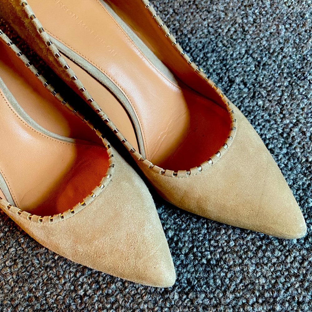 Sigerson Morrison suede pump